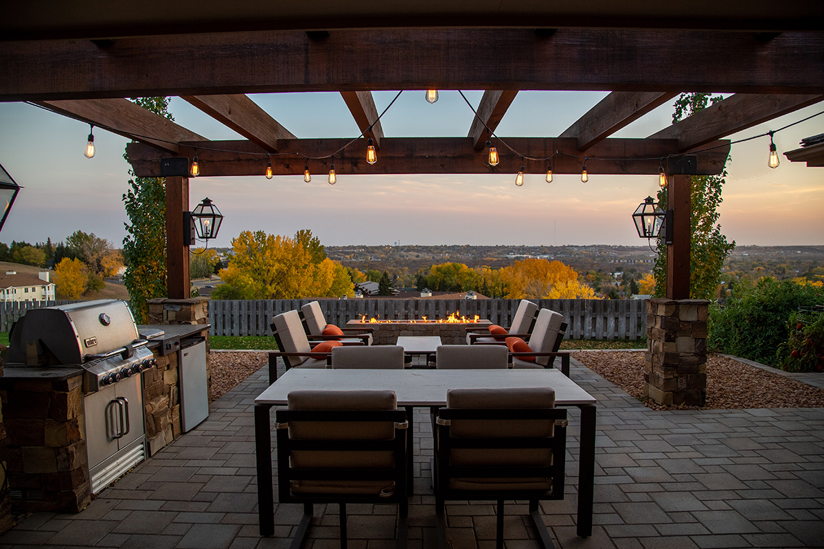 pergola-backyard relaxation-Dallas/Fort Worth