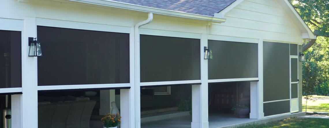 motorized retractable screens Dallas, Texas